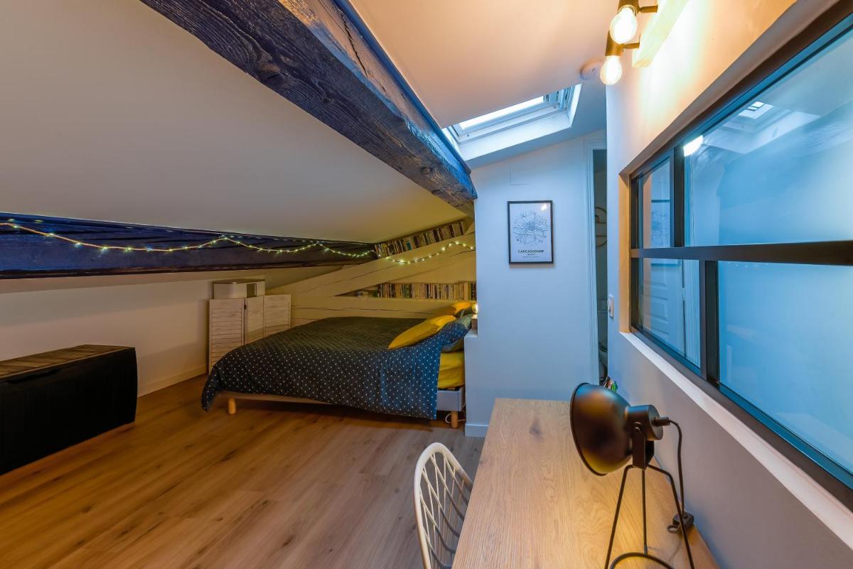 Romantique Duplex au pied de la cité - Housity