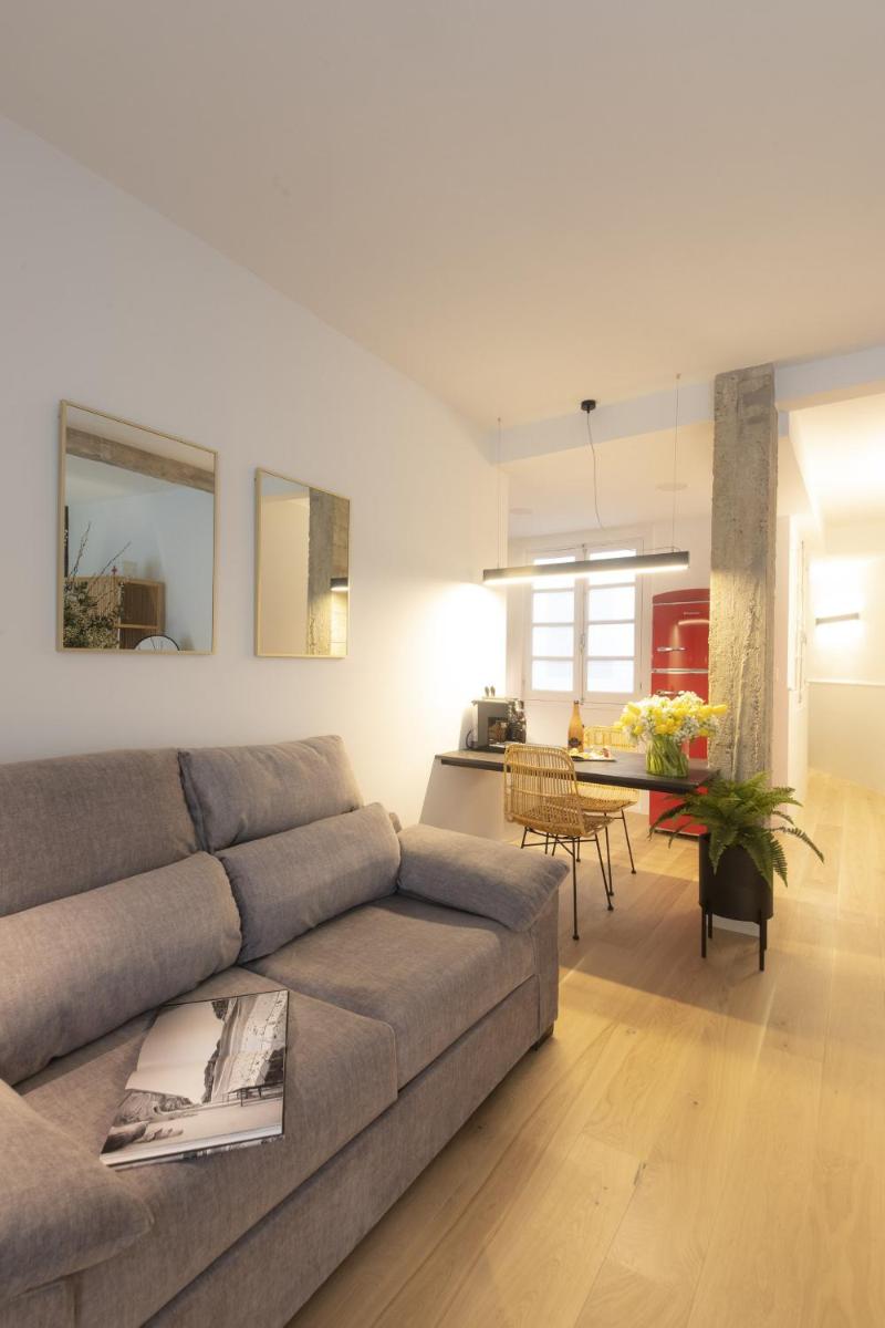 Shiny by OLdtown Apartments - Housity