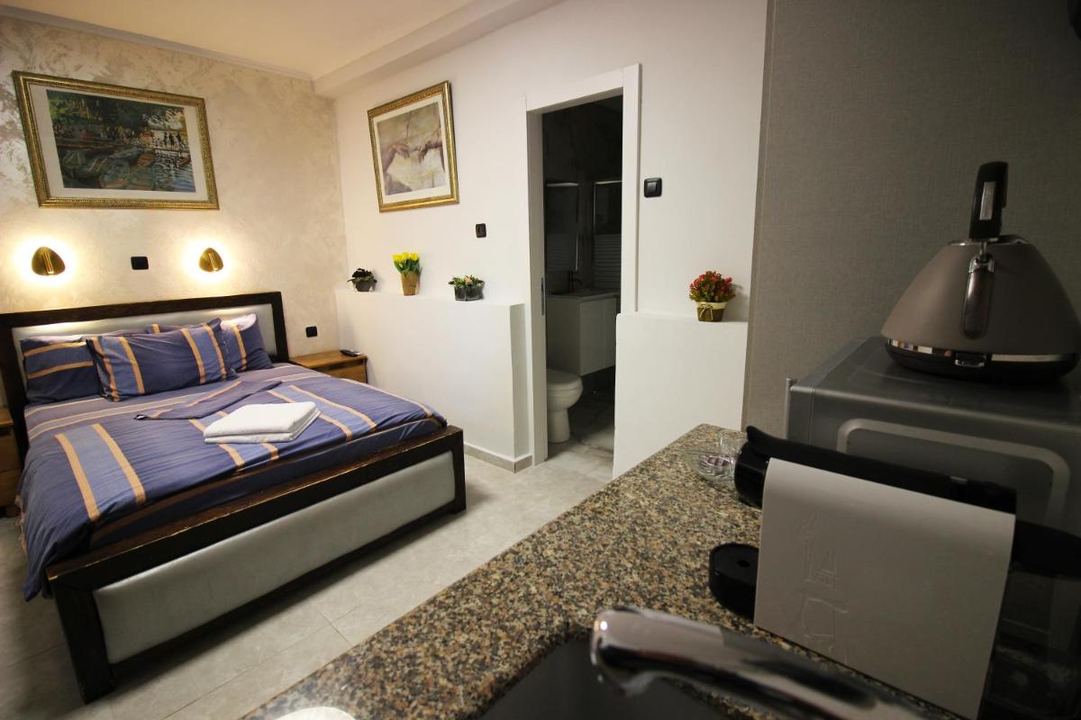 Sunset Inn - Housity