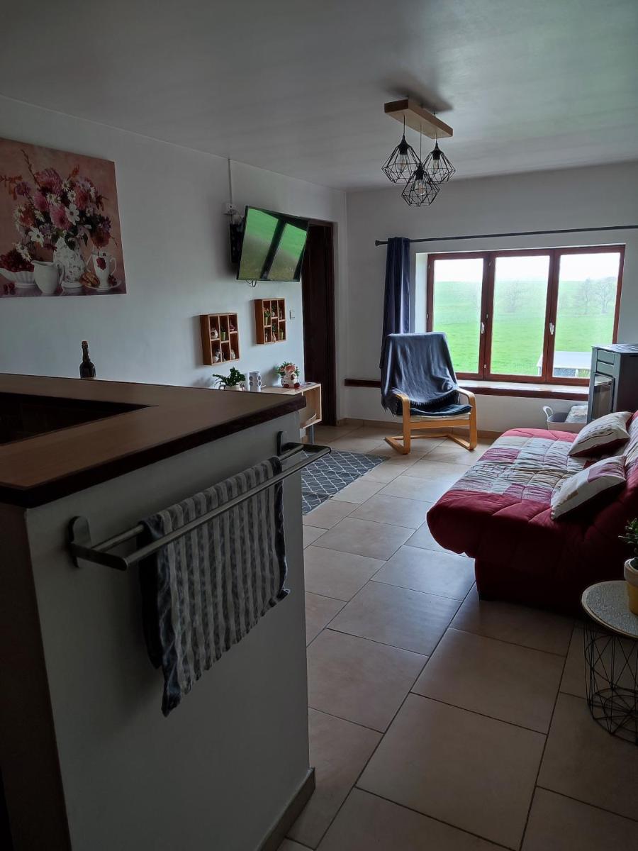 LE CHAMPS DES LIEVRES - Housity