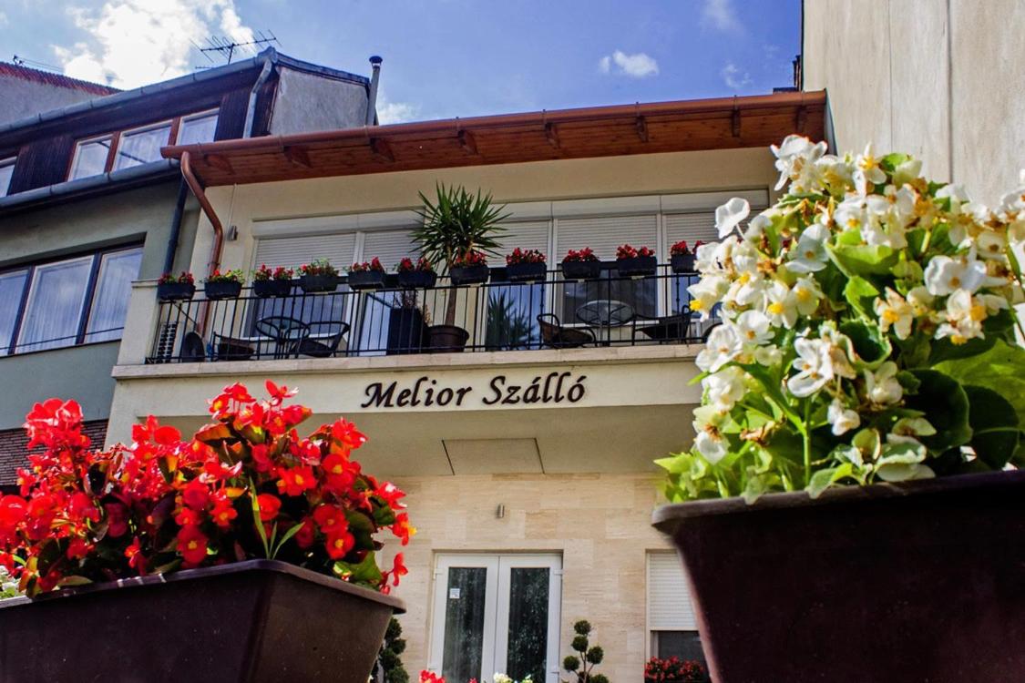 Melior Szálló - Housity