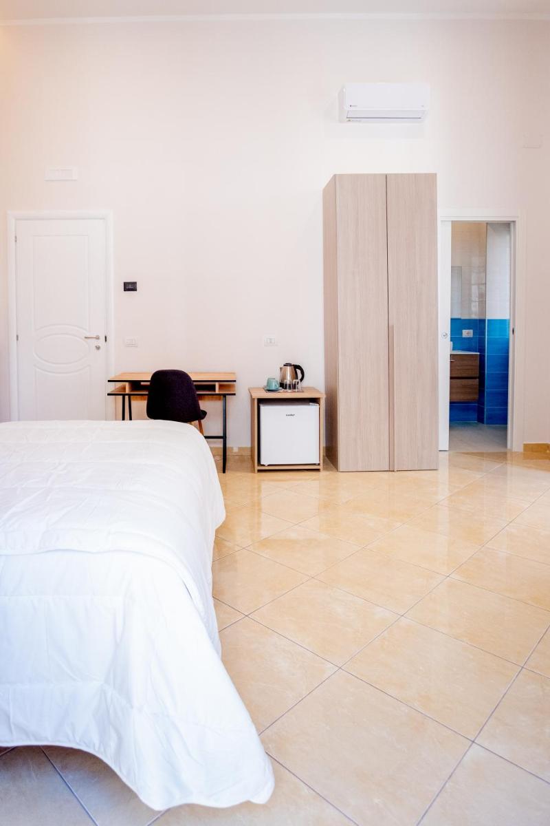 Leone Suites Toledo - Housity