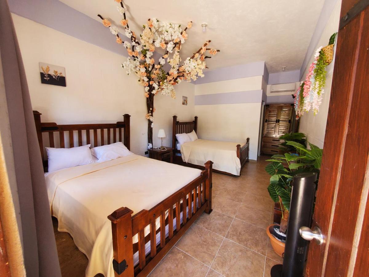 - - Housity