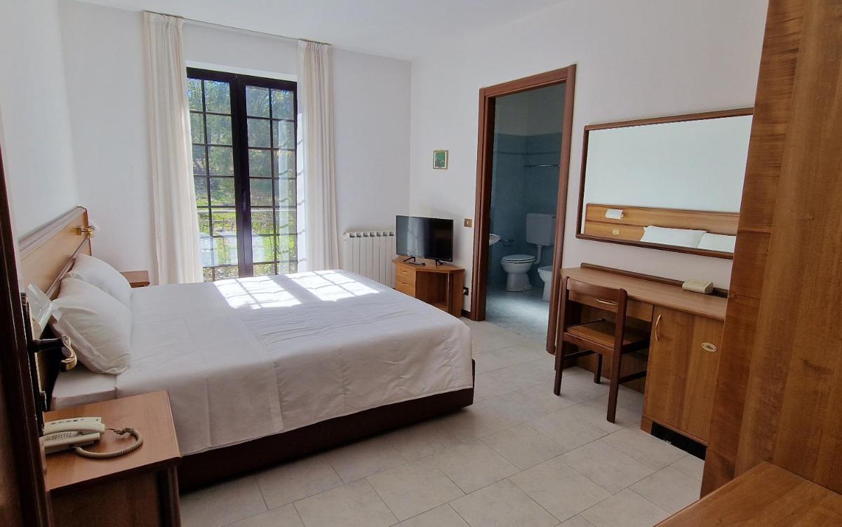 Hotel Montegrino - Housity