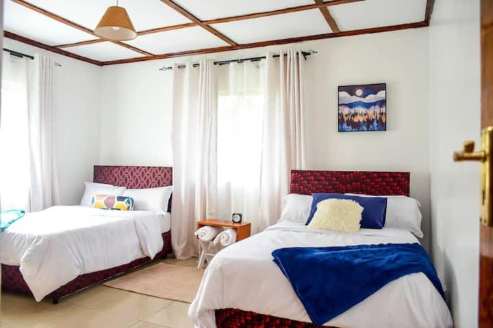 Robert's Airbnb - Housity