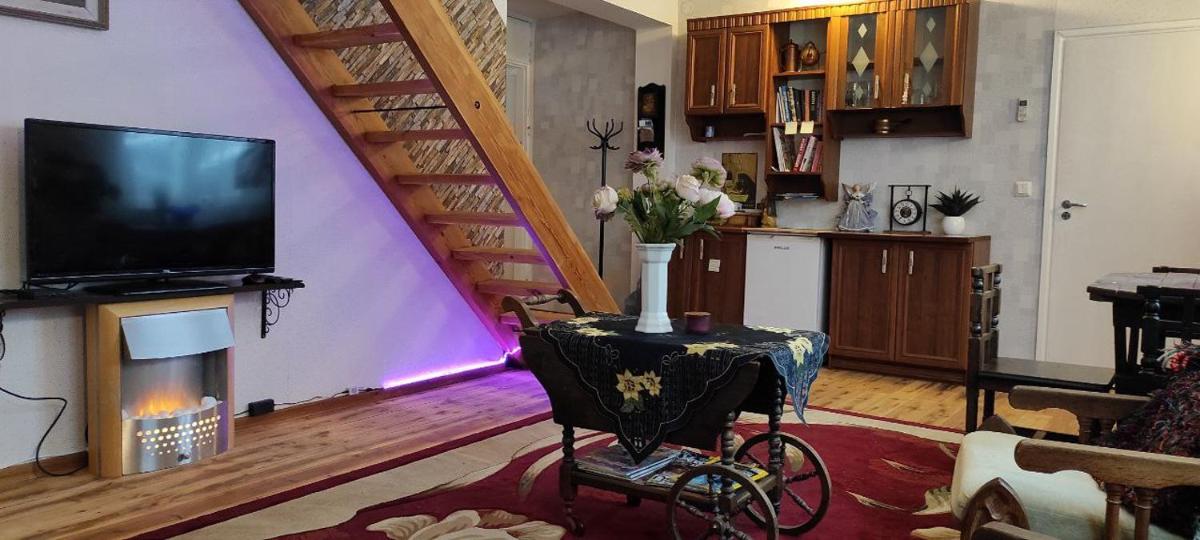 Türi Holiday Home, a simple house - Housity