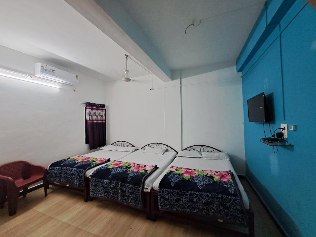 Goldan palece - Housity