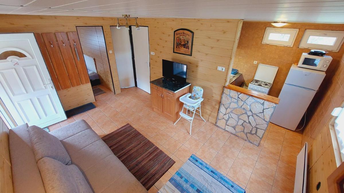 Búbánatvölgyi Apartman Esztergom - Housity