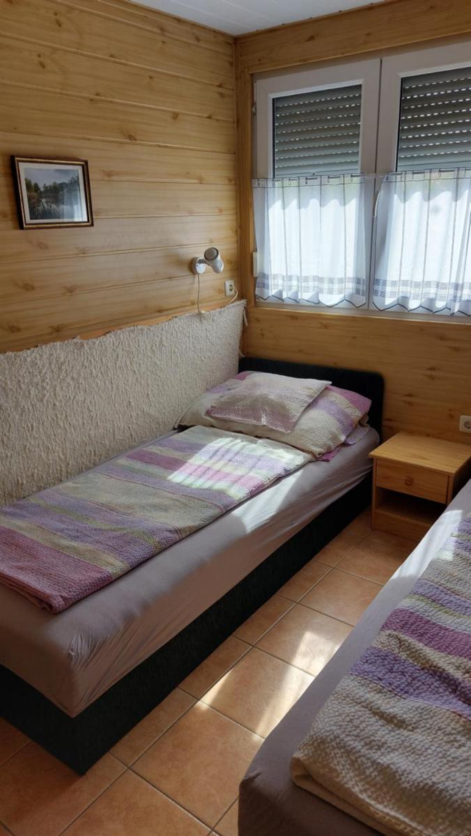 Búbánatvölgyi Apartman Esztergom - Housity