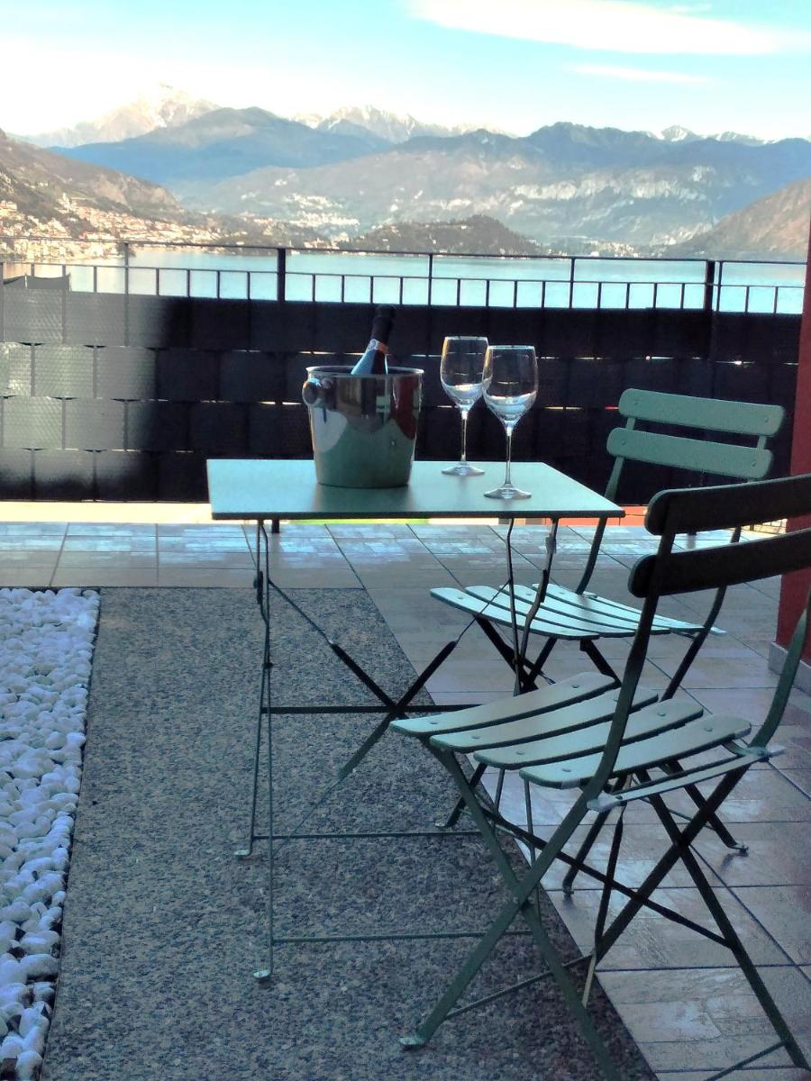 Una terrazza sul lago - Housity