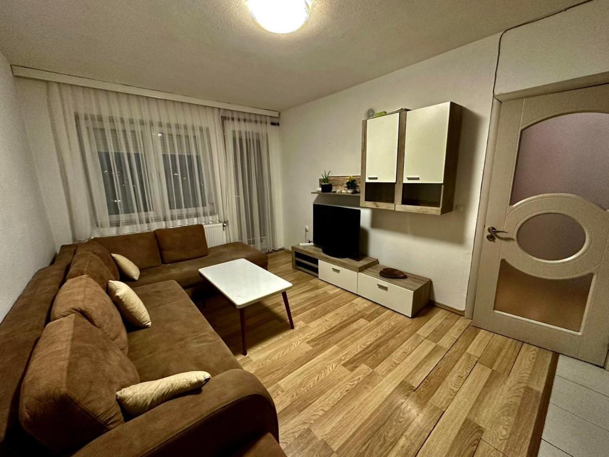 Suitetrails - Pristina city center apartment