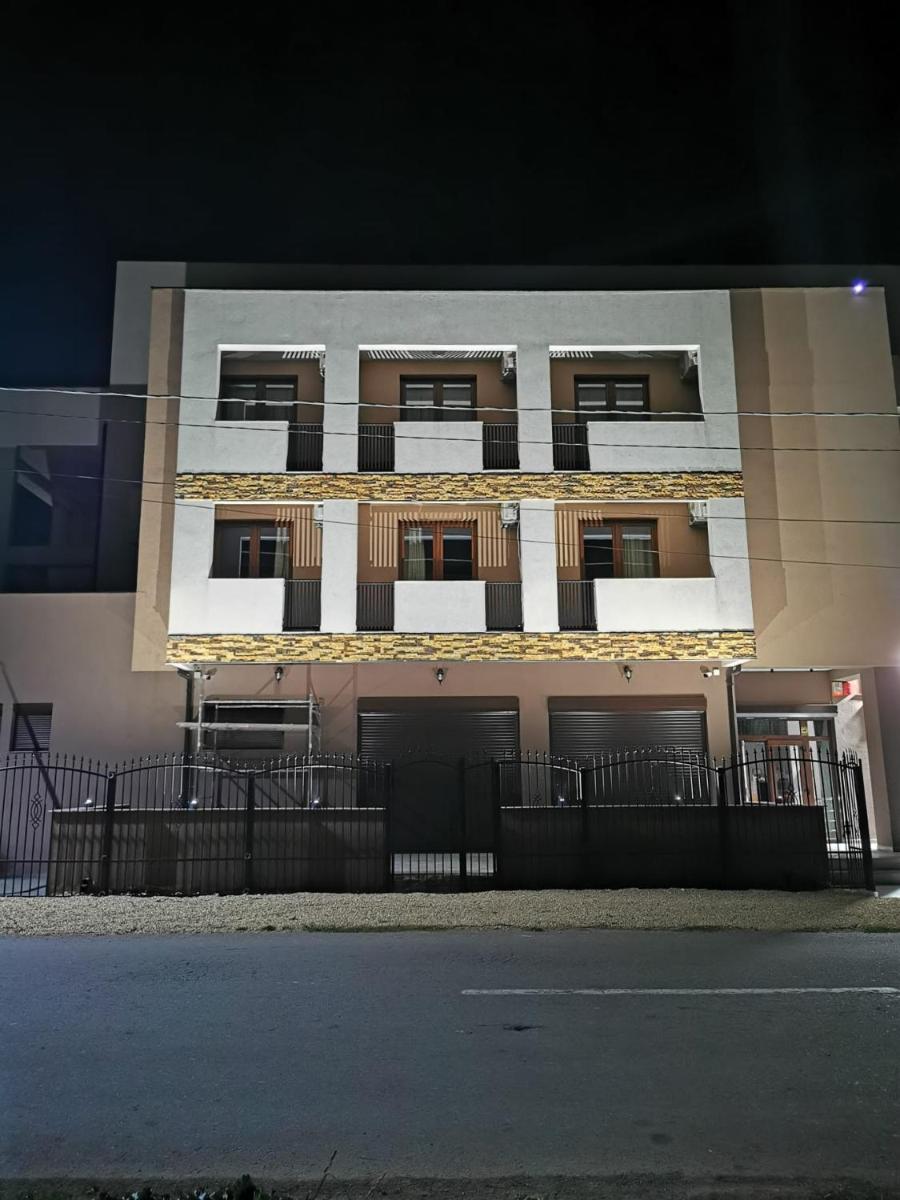 Hotel DaMar - Housity