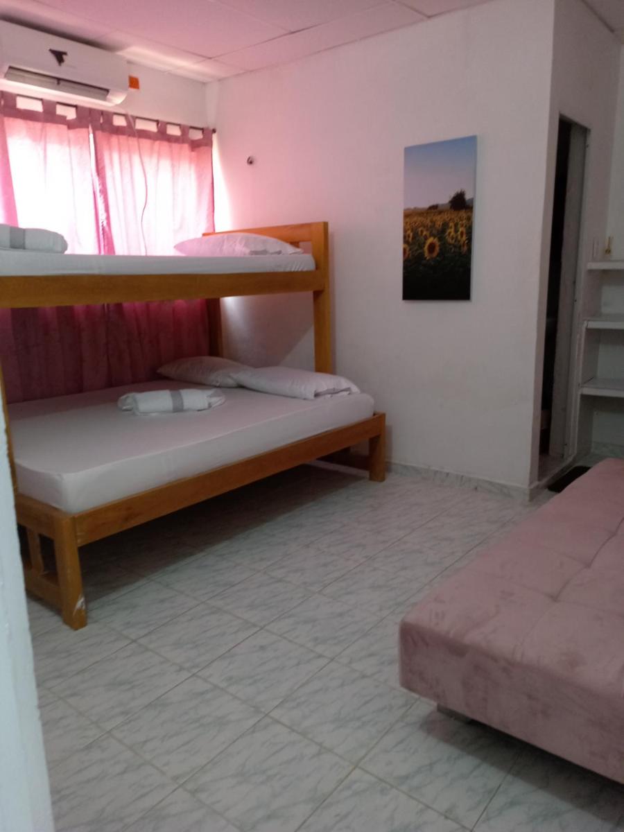 Hostal Girasoles Tolu - Housity