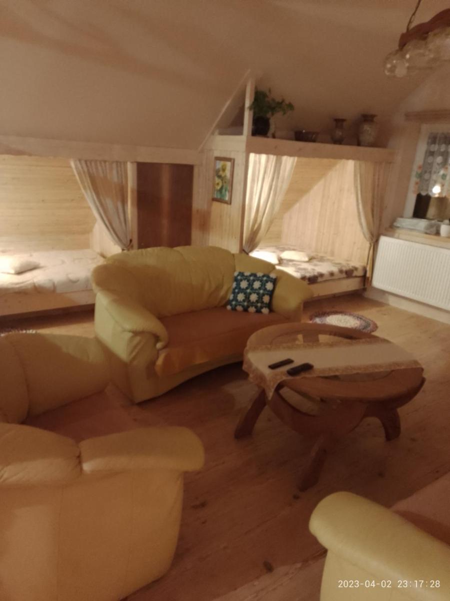 Agrohaczow za rzeką Apartament 8-osobowy - Housity