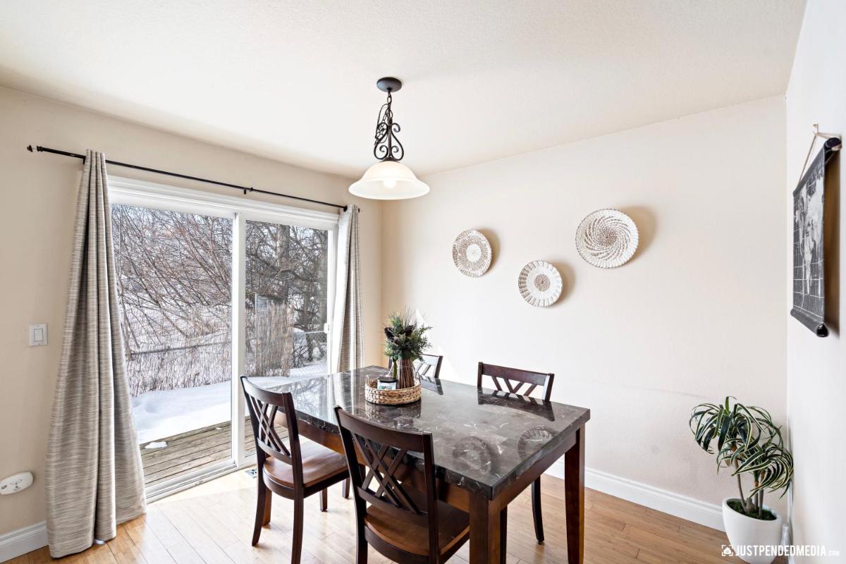 Arctic Bear Retreat in Downtown Anchorage - Housity