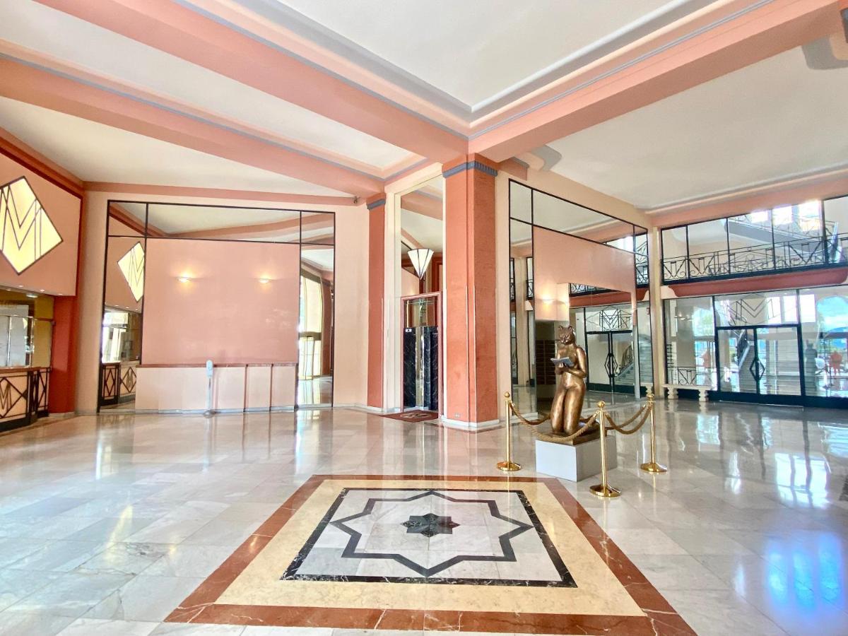 Croisette Beach & Palace - Housity