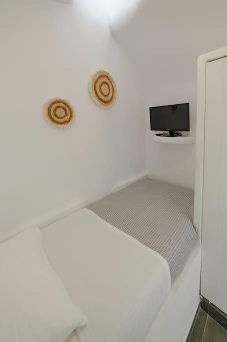 Suitetrails - Elegant Cycladic Villa