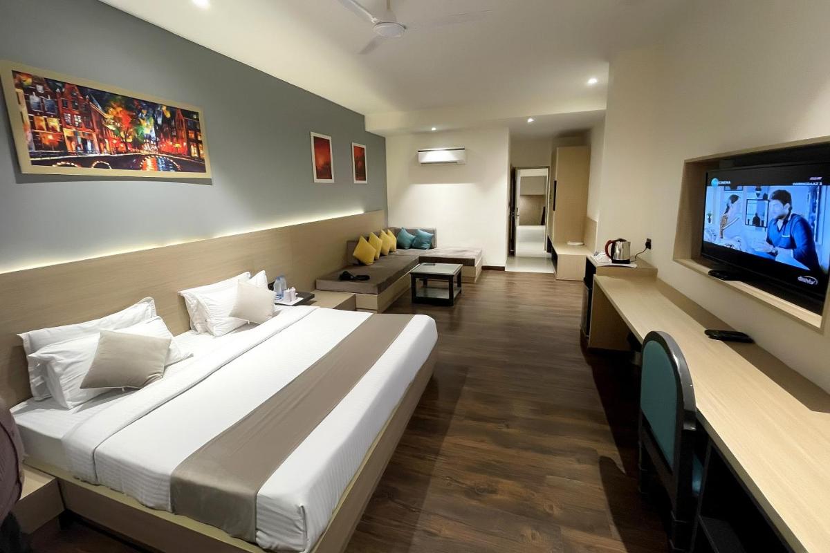 Hotel Classic Residency - Housity