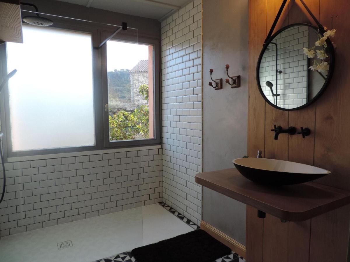 Charming holiday home in the heart of the Ardèche - Housity