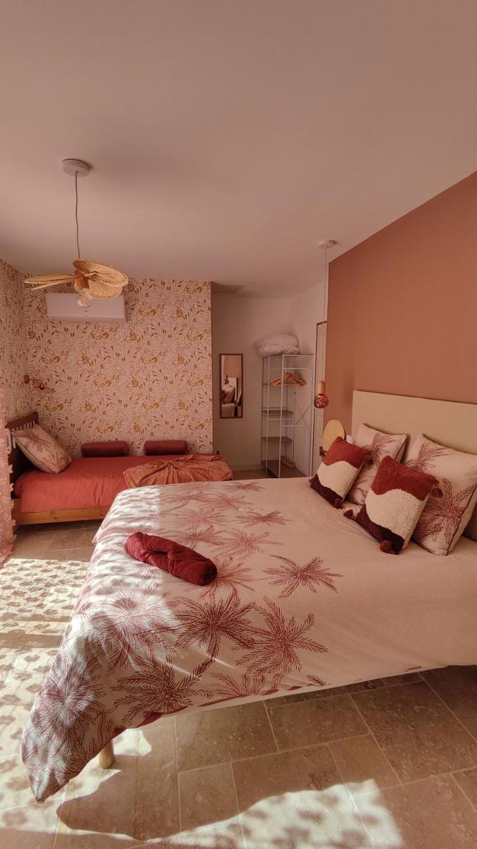 Chambres d hôtes Villa VENERIS - Housity