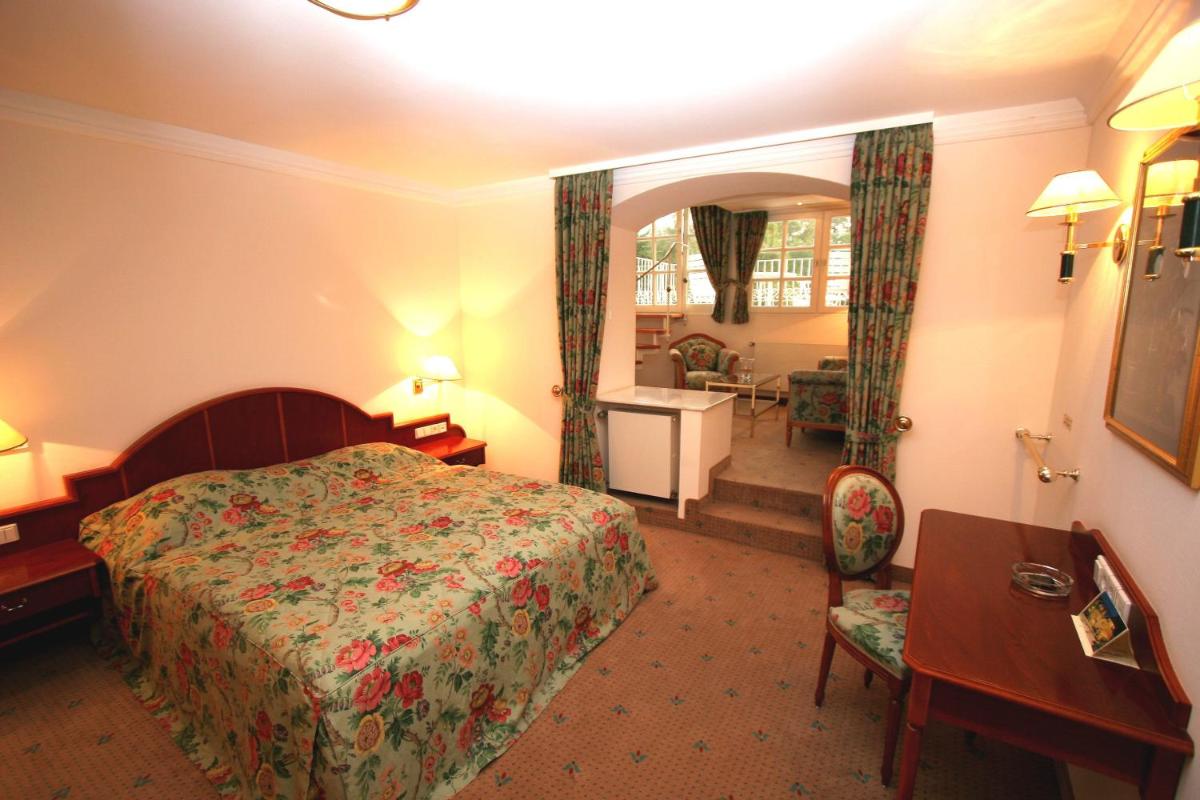 Park Hotel am Schloss - Housity