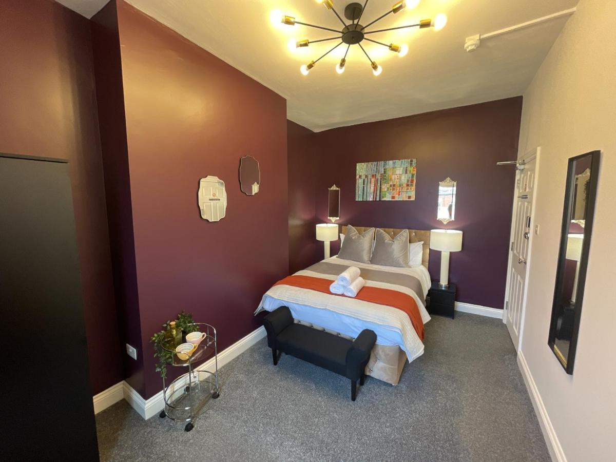 Comfy-Stays - Ocean Road - Housity