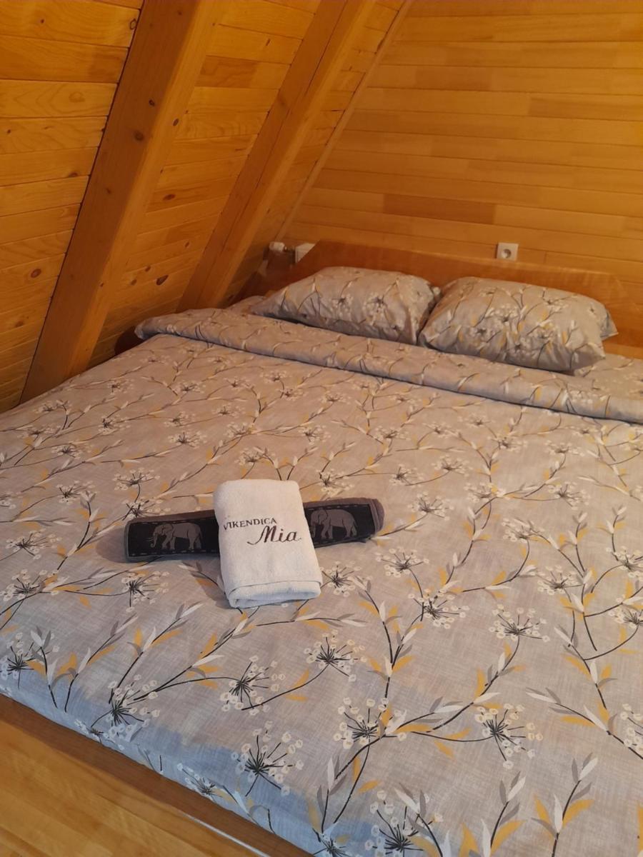 Vikendica Mia - Housity