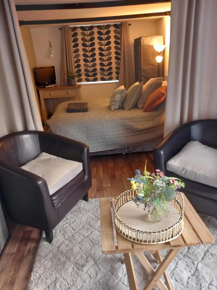 1 ivy cottages the street norton subcourse NR146RS - Housity