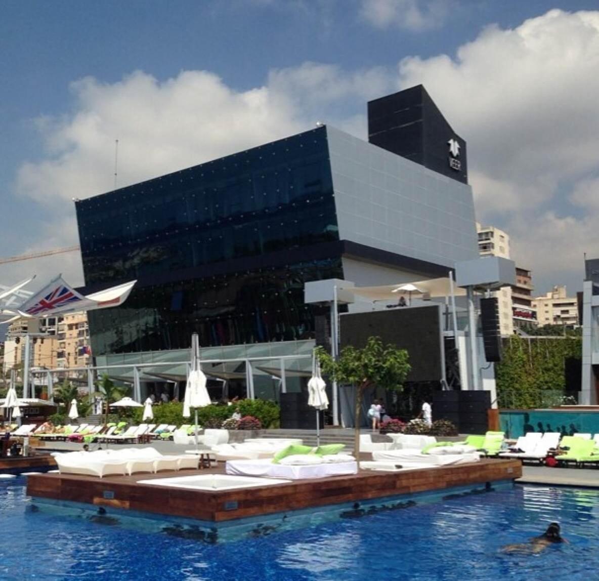 Veer Luxury Boutique Hotel & Beach Club - Housity