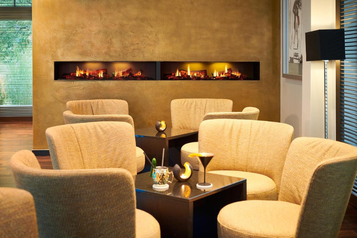 Ein Sitzbereich in der Unterkunft ROEWERS Privathotel & Spa