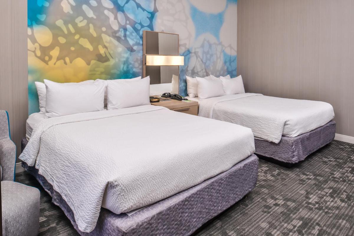 Courtyard Palm Desert - Housity