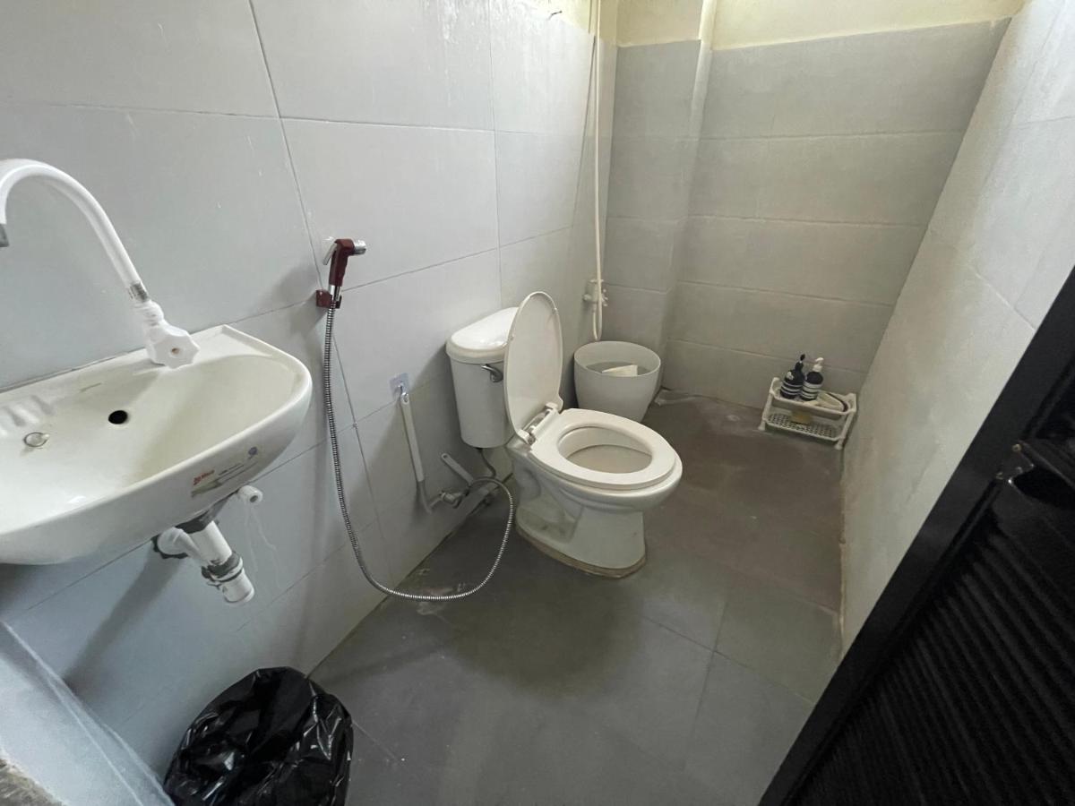 Unit D - Fully furnish 1Bedroom condo - Housity