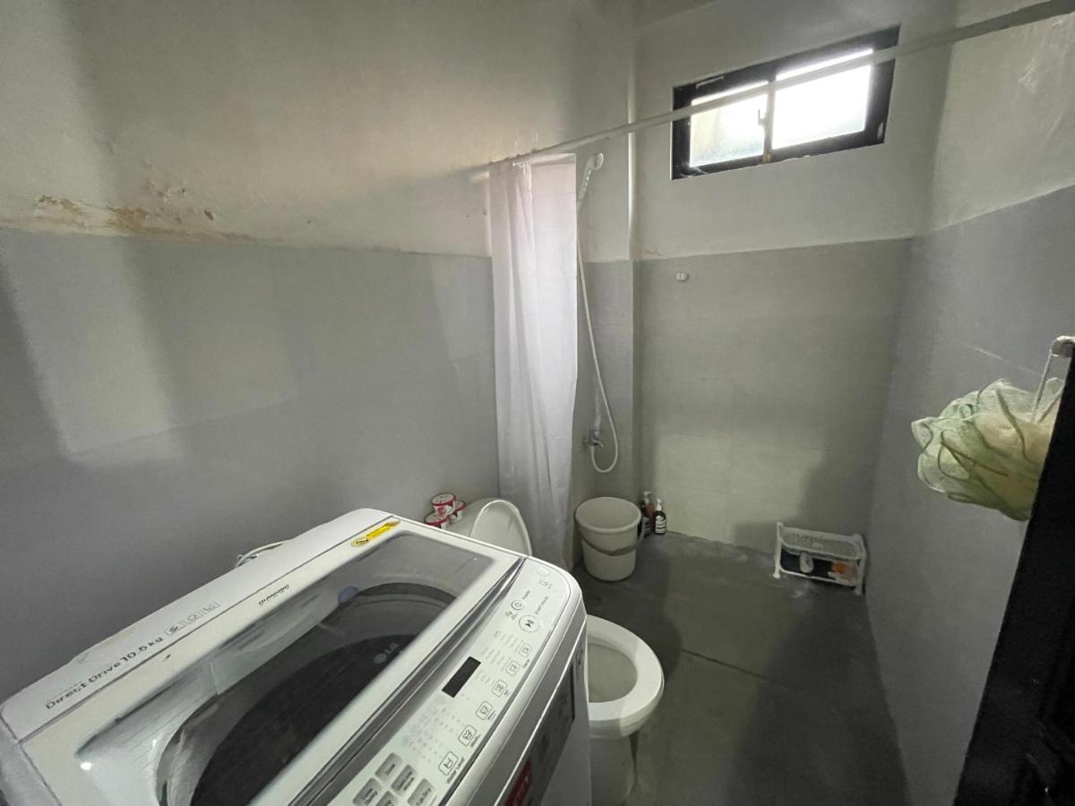 Unit A - Fully furnish 1Bedroom condo - Housity