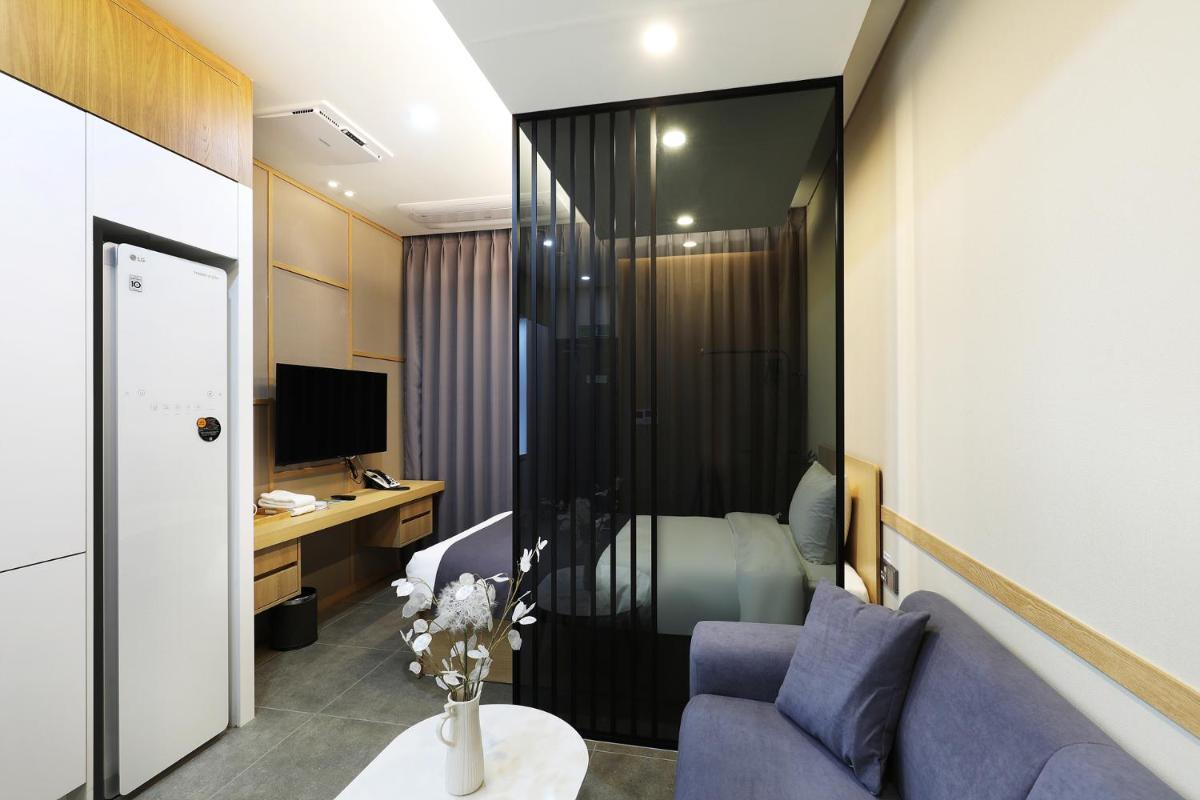 Suitetrails - The Stay Classic Hotel Myeongdong