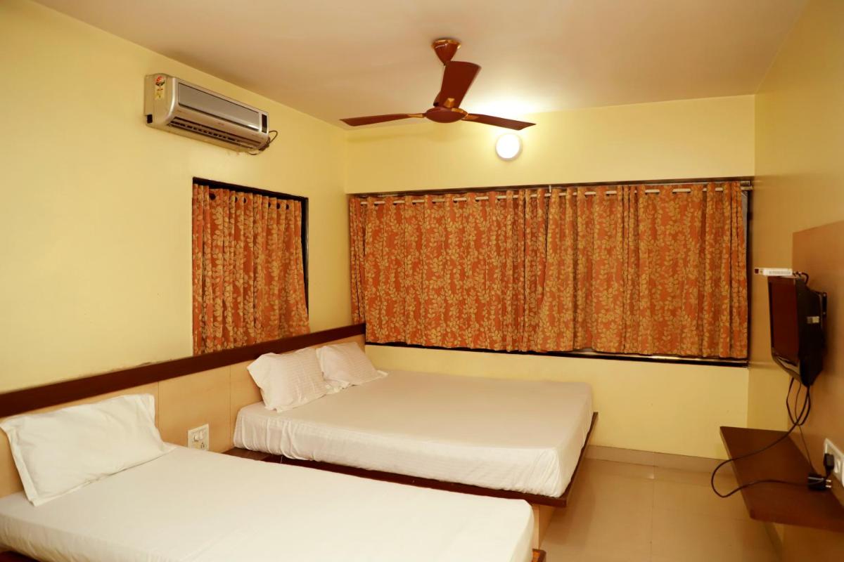 Hotel Sachin - Housity