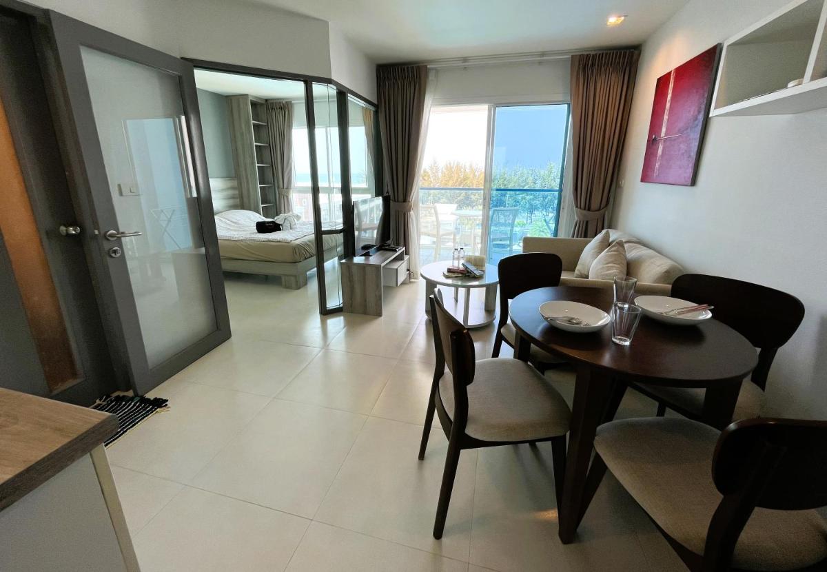 Grand Blue Condo Mae Phim 607 - Housity