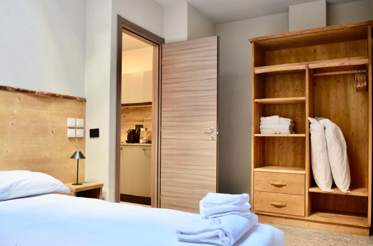 Apartments Du Parc - Housity