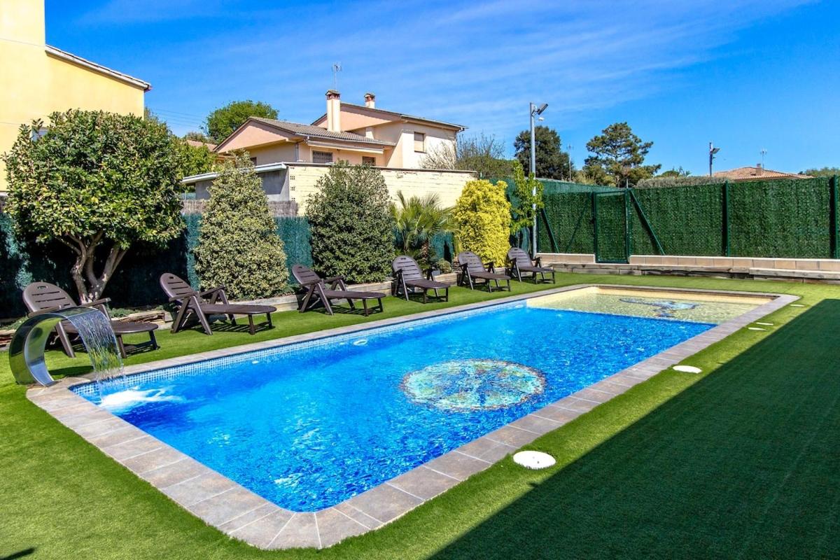Catalunya Casas Modern Vacation Paradise 'Villa Ainmi' on the Costa Brava! - Housity