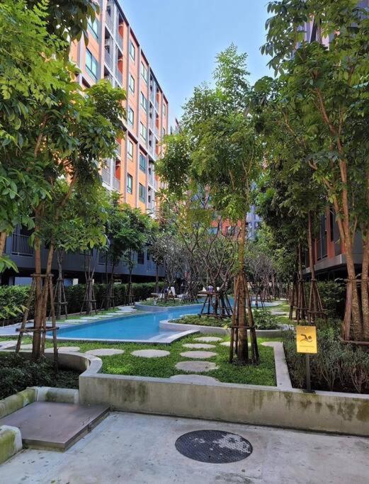 Monte Rama 9 near JodFair Market - Housity