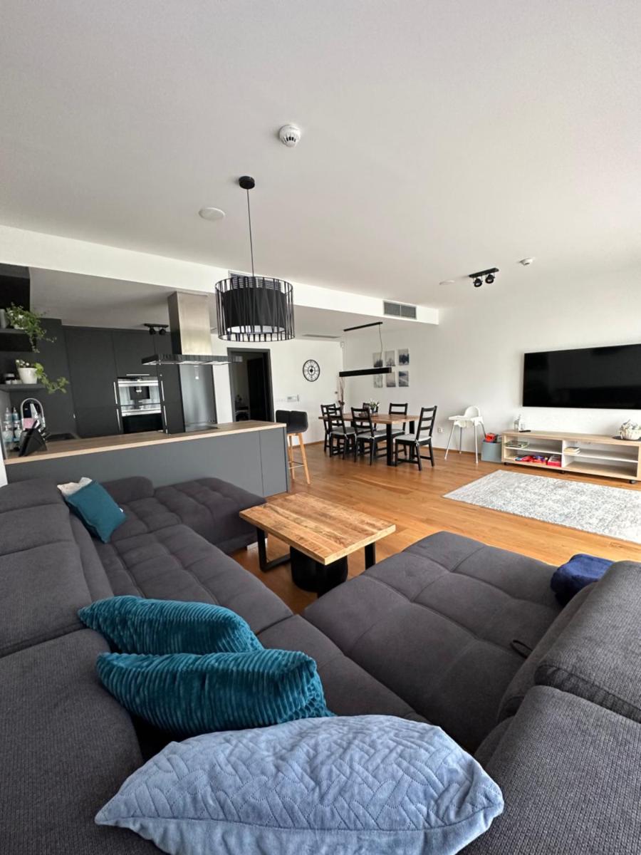 Rodinný apartmán Čeladná 6 osob - Housity