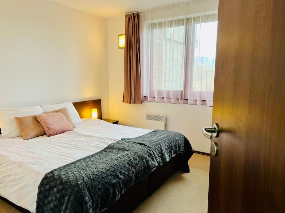 Слънчев апартамент 2 в к-с Мурите - Hizvo