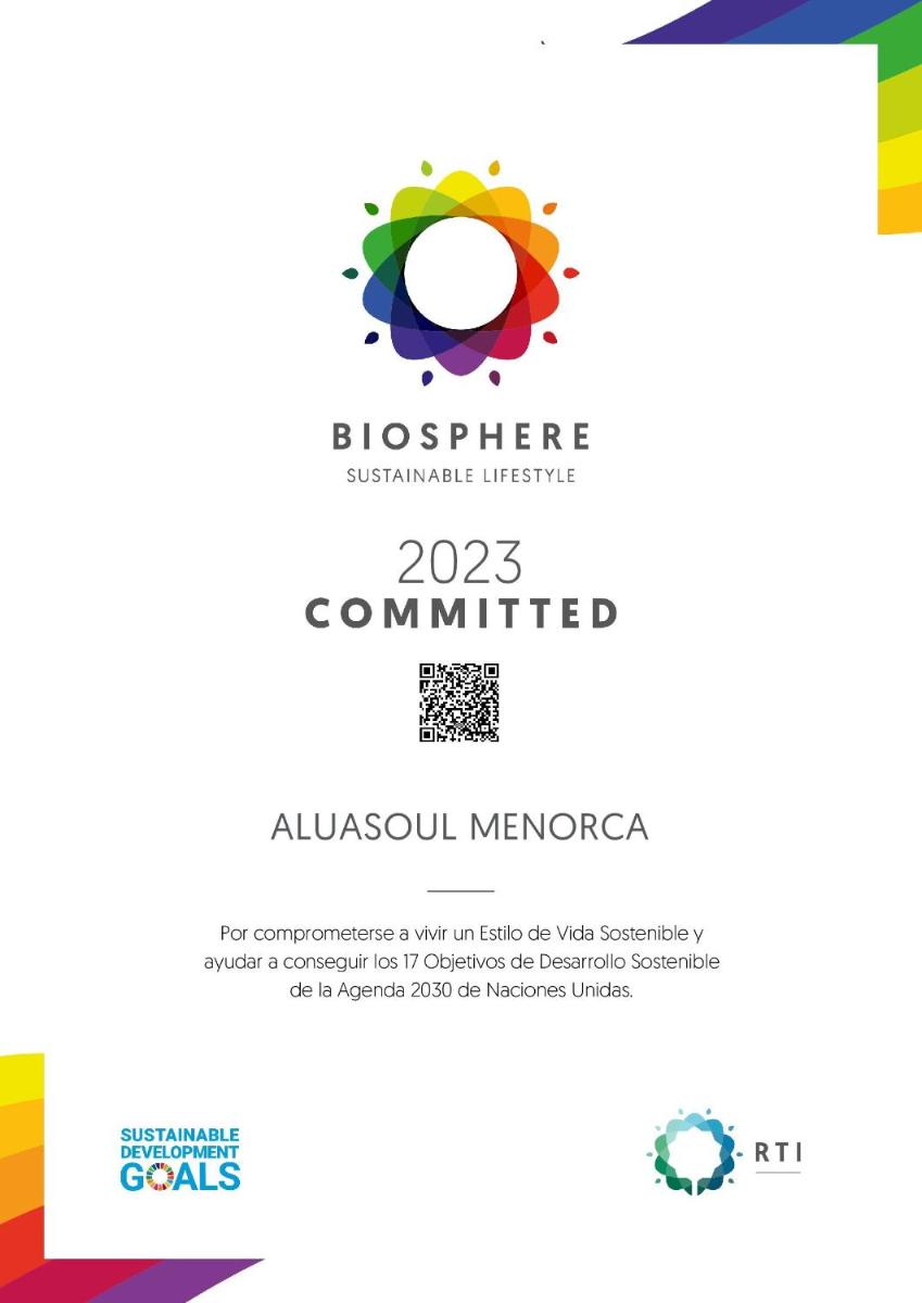 Certificado, premio, señal o documento que está expuesto en AluaSoul Menorca - Adults Only