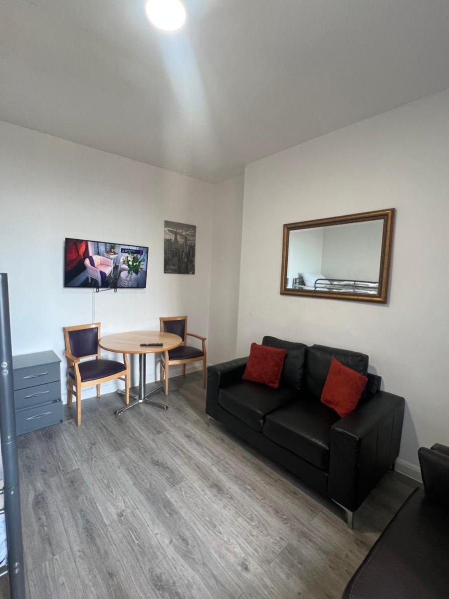 Suitetrails - Westgate Apartments