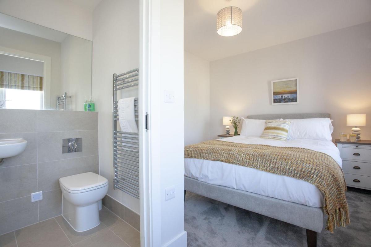 Wish You Were Here, Crantock - Housity