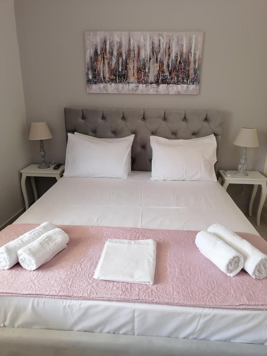 Suitetrails - Nicole Apartment