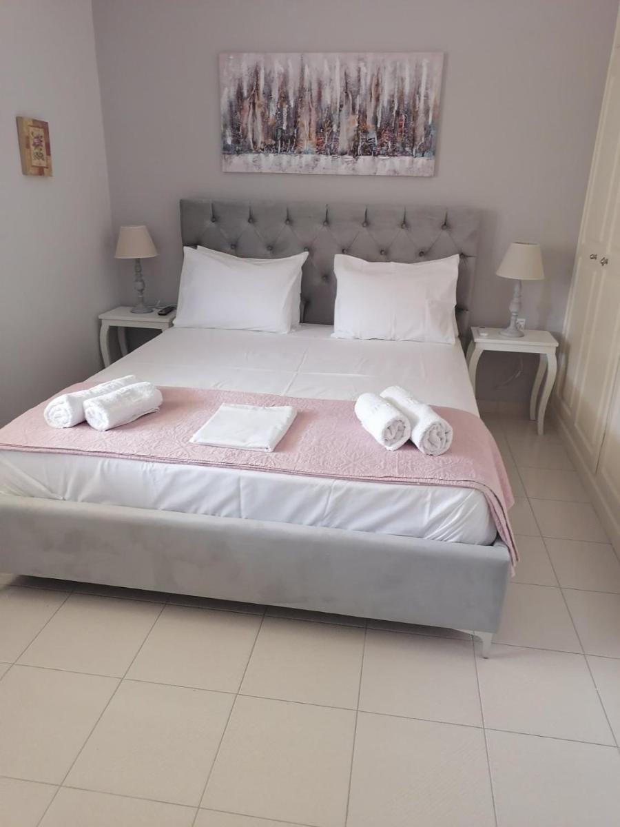 Suitetrails - Nicole Apartment