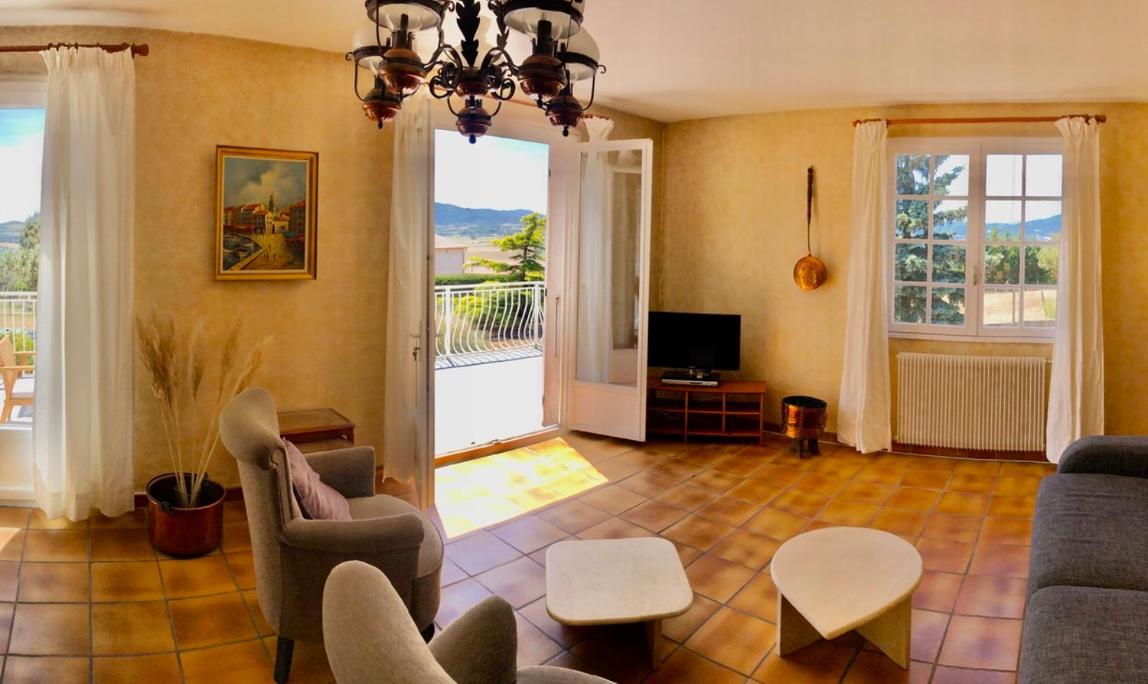 Angels' Home - Housity