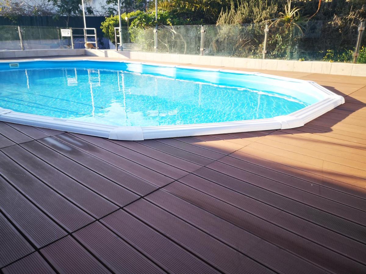Family Surf Home - Bungalow 4 - Aulas de Surf, compras e bicicleta - Housity