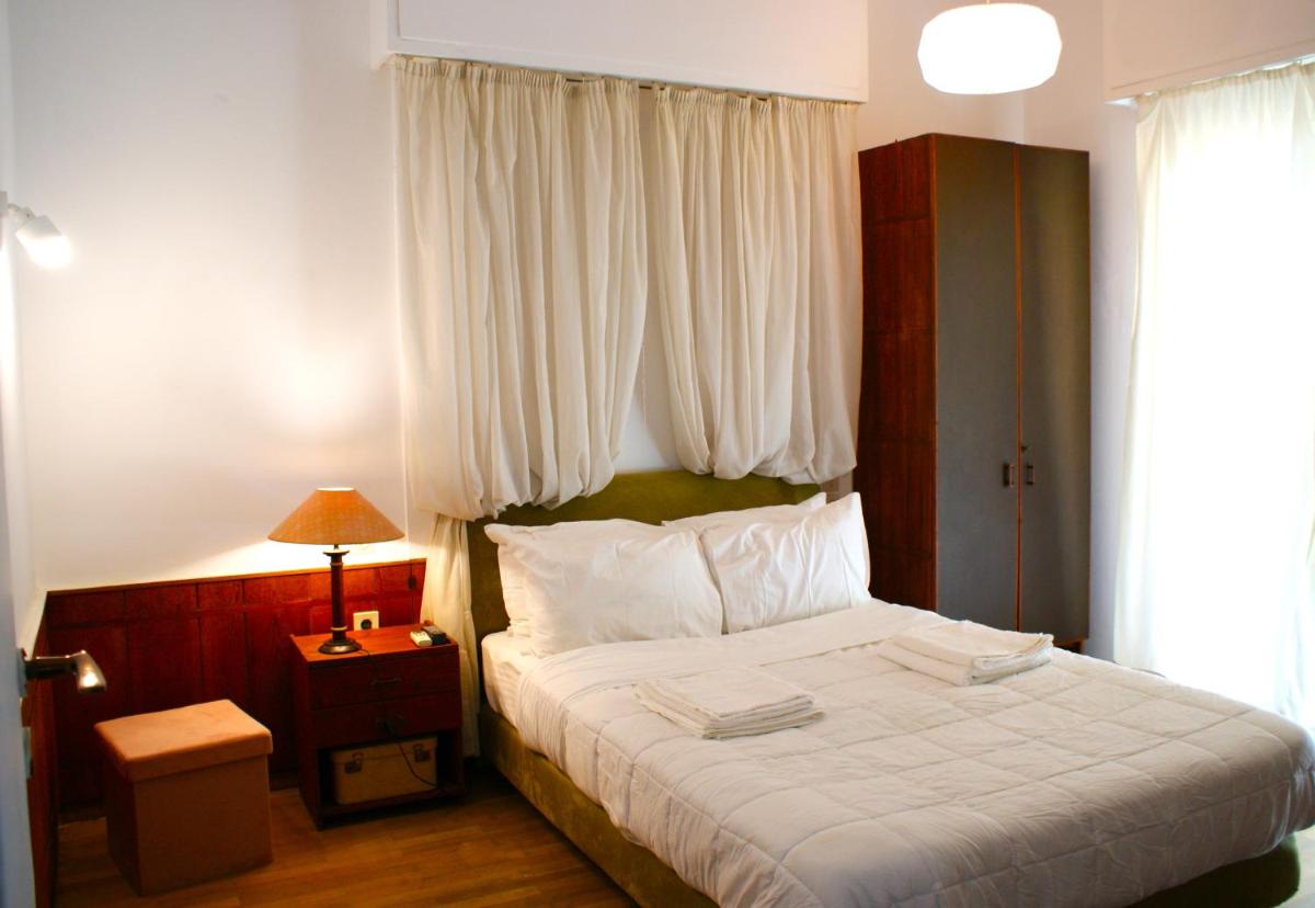 Suitetrails - Heraklion Retro Apartment