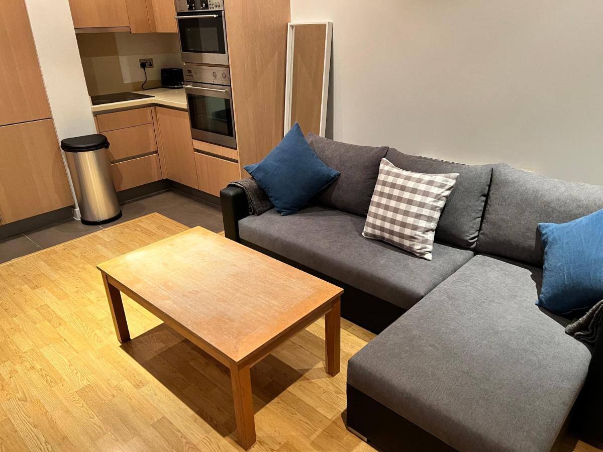 Stunning 2 bed flat! Centrally located in London, UK! - Housity